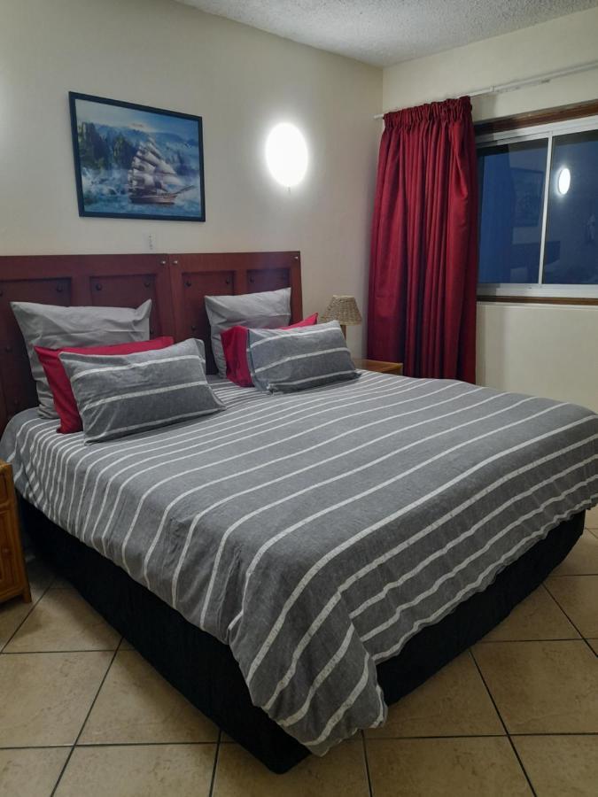 Stella Maris 194 Amazimtoti Self Catering Accommodation Amanzimtoti Exteriör bild